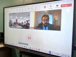 Conferencia internacional, taller de formación de pensamiento crítico